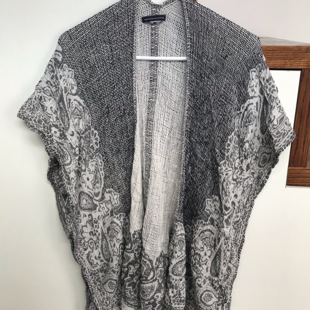 SOLD**Lace woven shawl